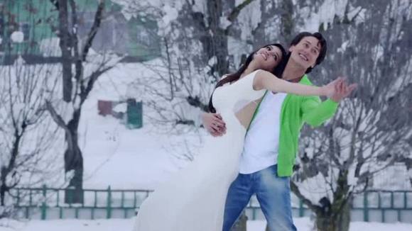 Photo from the movie Heropanti