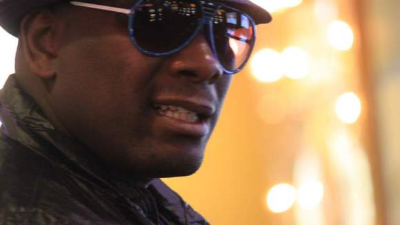 Photo du film Laughing to the Bank