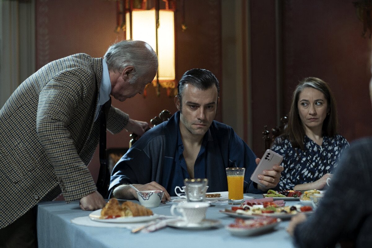 Photo from the movie Terzi