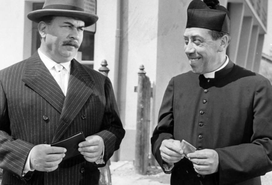 Photo du film Don Camillo, Monseigneur