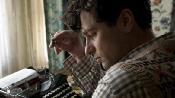 Photo from the movie The Edge of Love