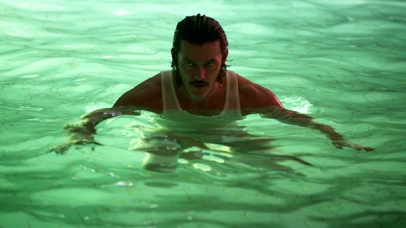 Photo from the movie High-Rise