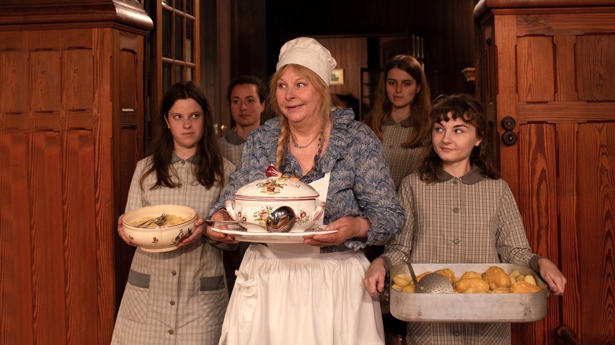 Photo from the movie La Bonne Épouse