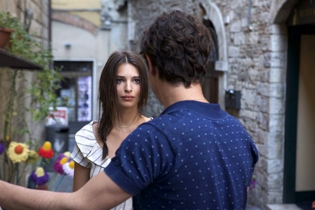 Photo du film Il nous regarde