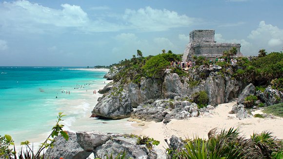 Photo from the movie Living in the Age of Airplanes