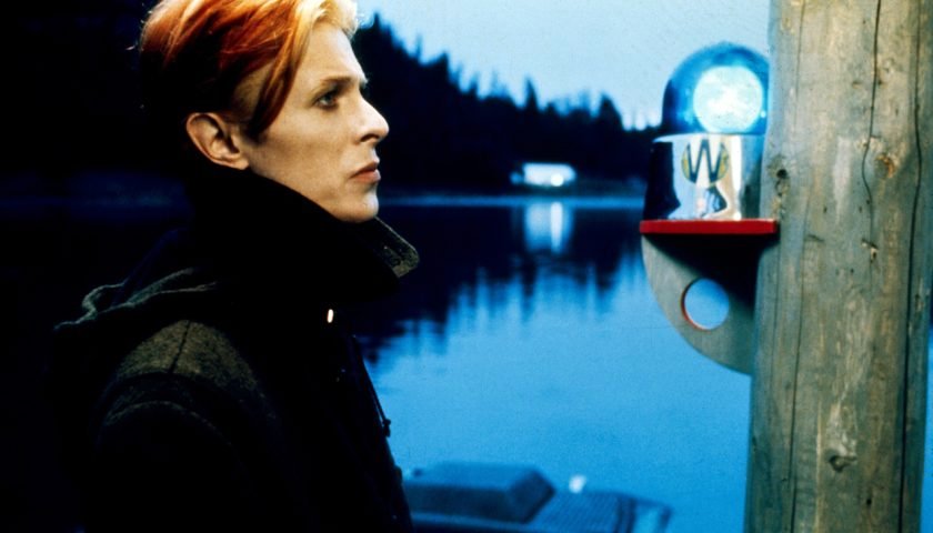 Photo from the movie The Man Who Fell to Earth