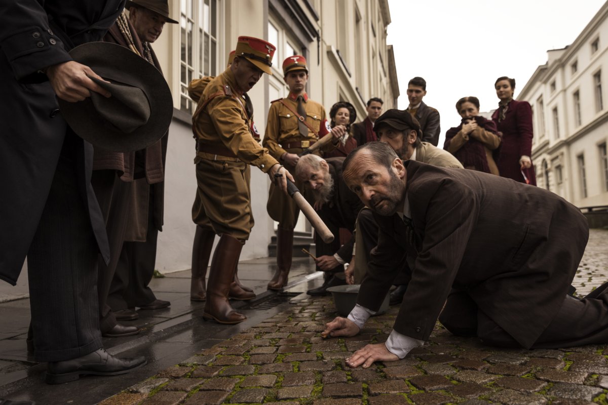 Photo from the movie The Way to Happiness