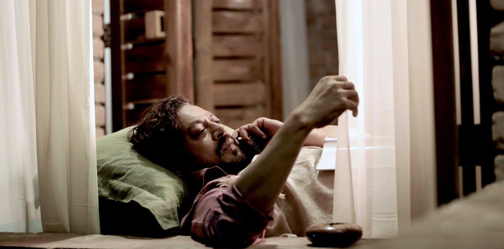 Photo from the movie No Bed of Roses