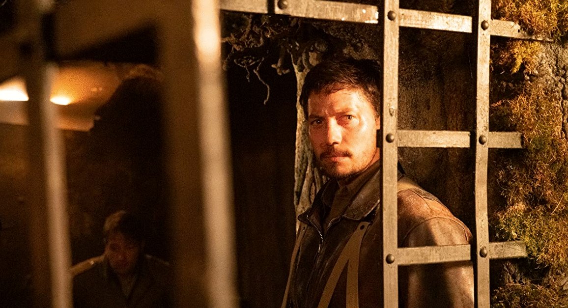 Photo from the movie WarHunt