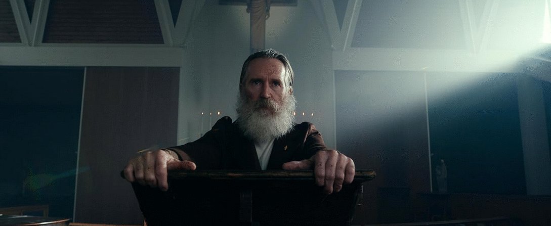 Photo from the movie The Gentlemen