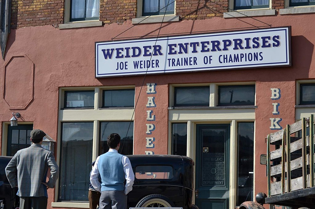 Photo from the movie Bigger