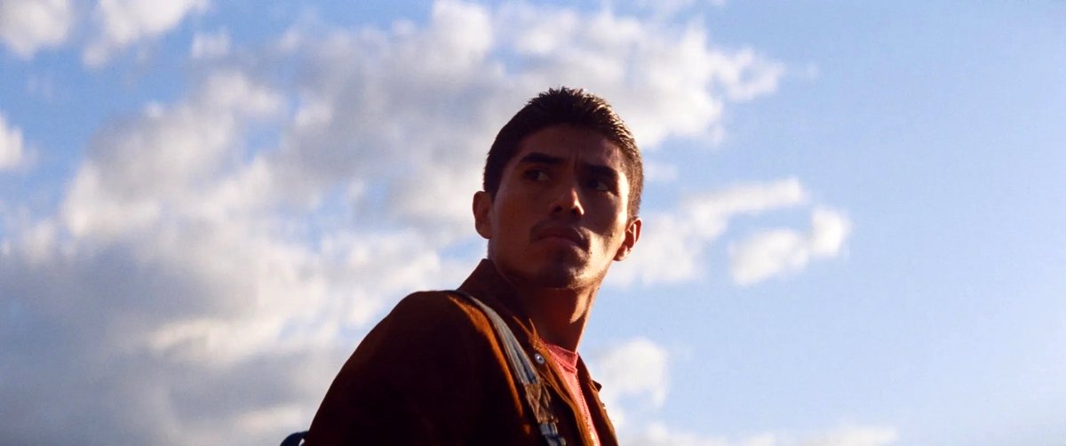 Photo from the movie Les oiseaux ivres