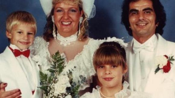 Photo from the movie Song Sung Blue Documentary