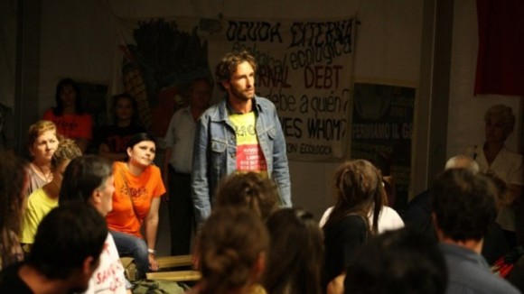 Photo from the movie Diaz: Don't Clean Up This Blood