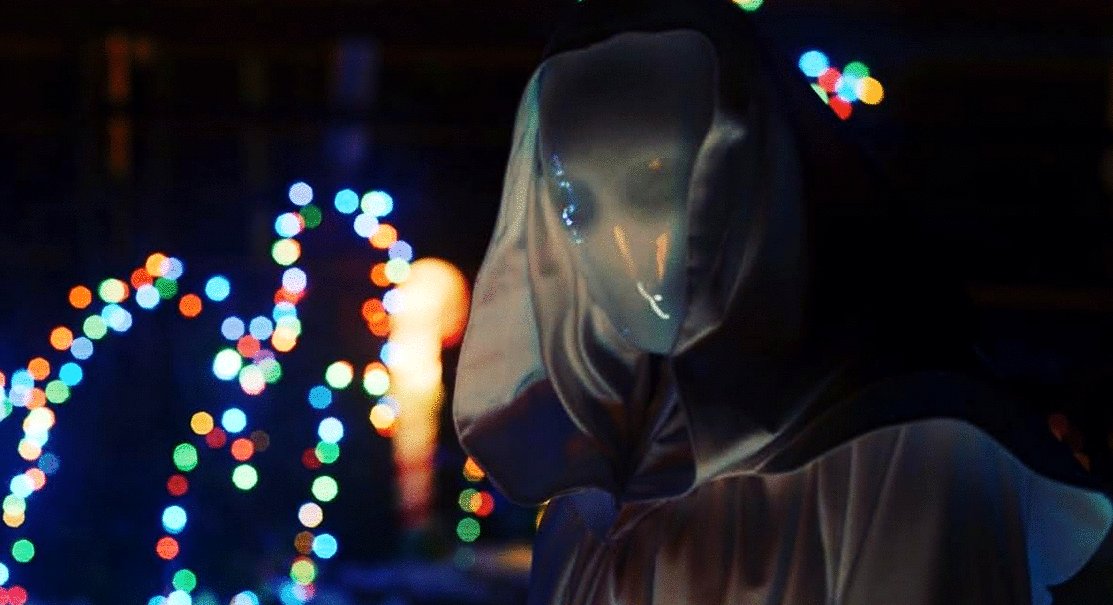 Photo from the movie It's a Wonderful Knife