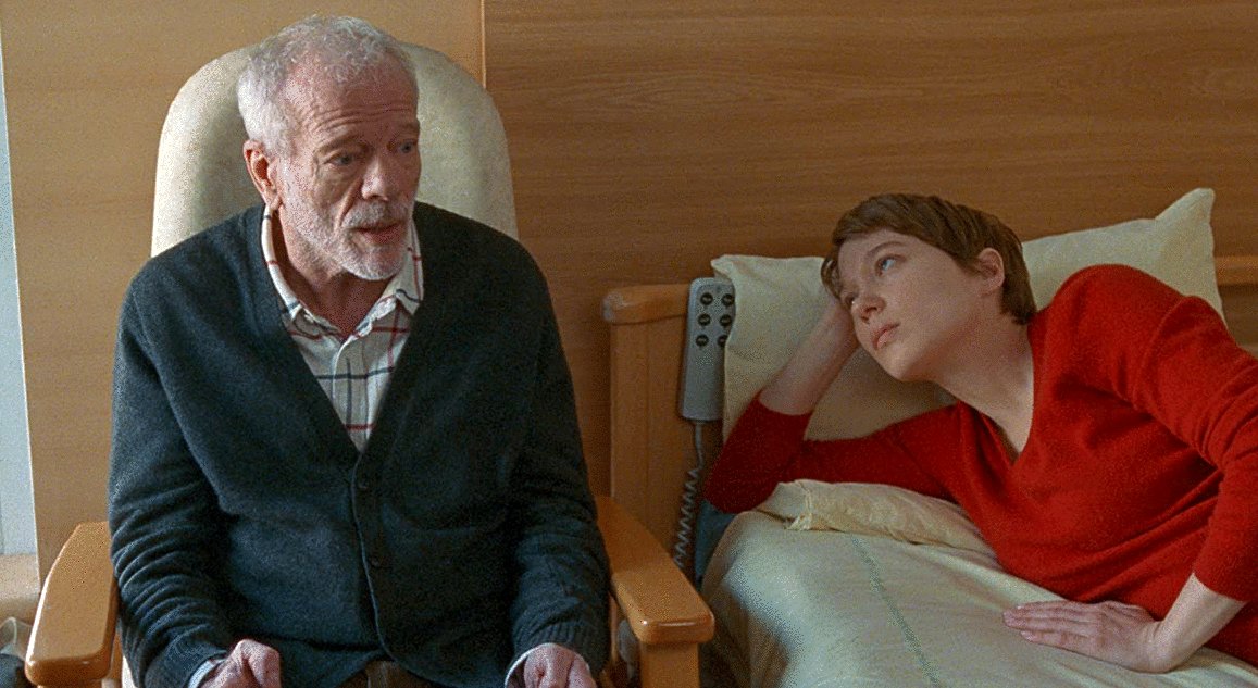 Photo from the movie One Fine Morning