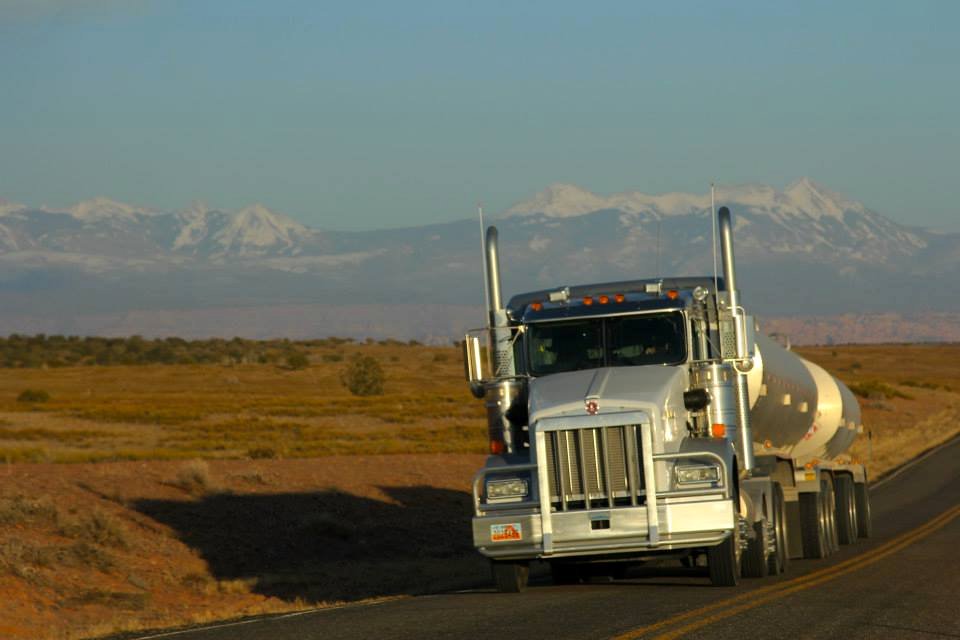 Photo from the movie To the Ends of the Earth