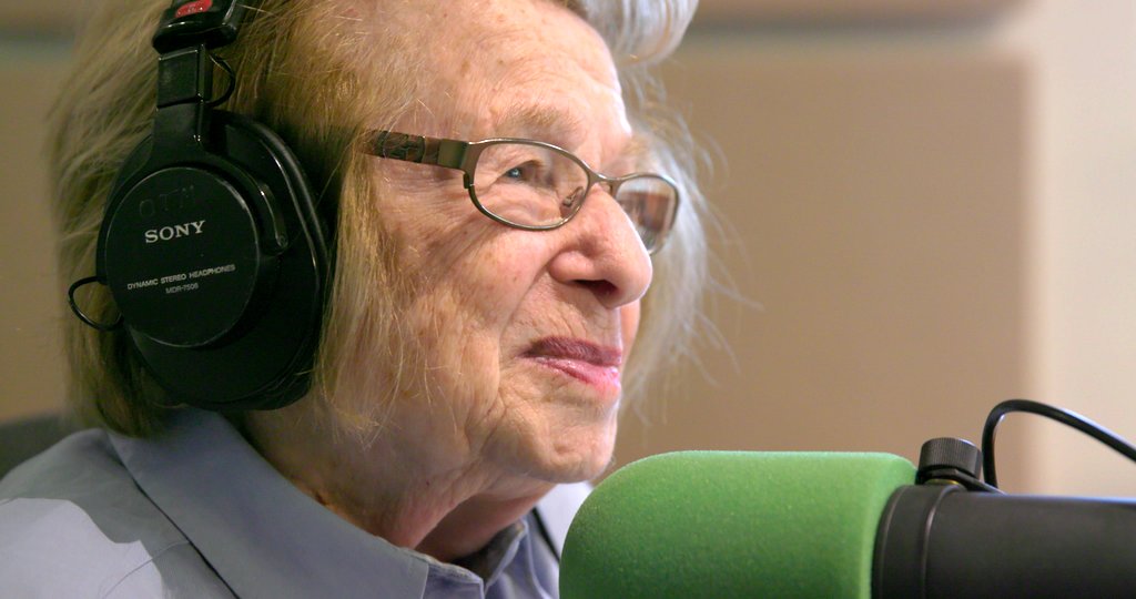 Photo du film Ask Dr. Ruth