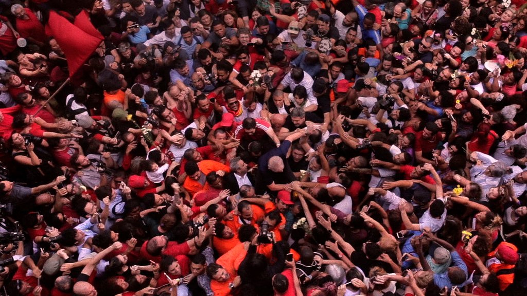 Photo du film The Edge of Democracy