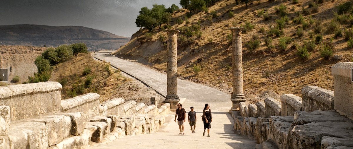 Photo from the movie About Dry Grasses