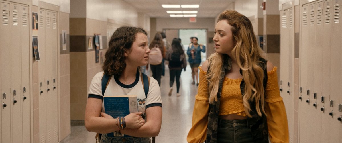 Photo from the movie Paper Spiders