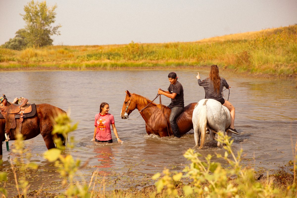 Photo du film East of Wall