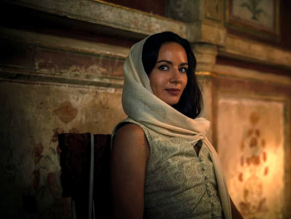 Photo from the movie Shantaram