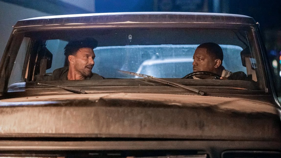 Photo from the movie Lights Out