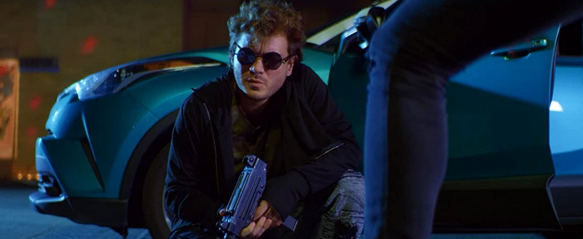 Photo from the movie Pursuit