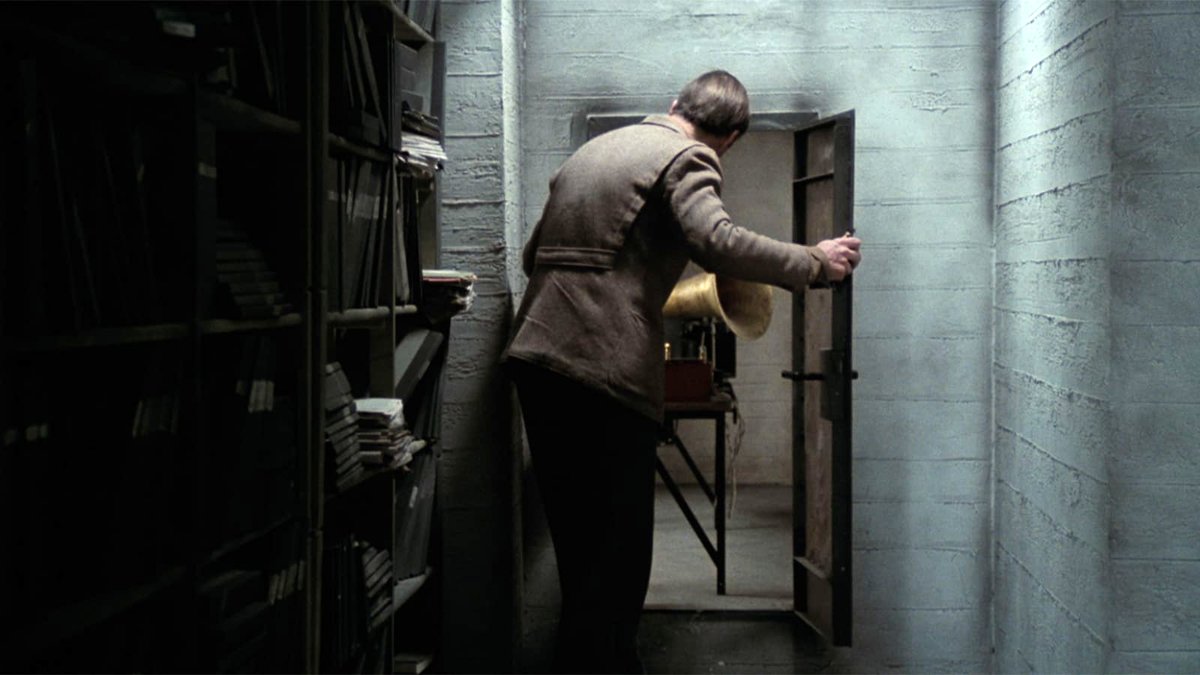 Photo from the movie The Serpent's Egg