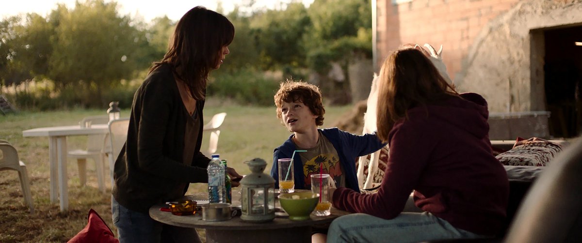 Photo from the movie La nuée