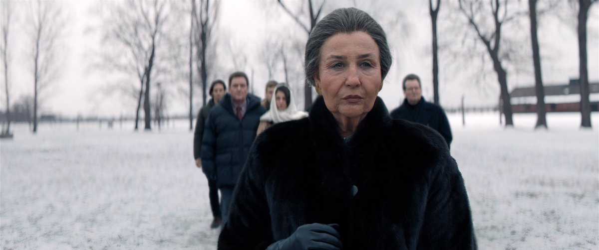 Photo from the movie Simone: Woman of the Century