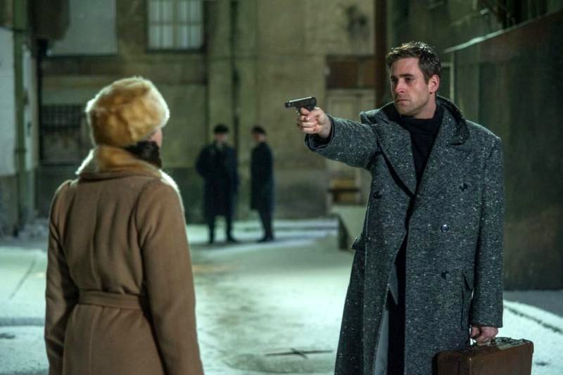 Photo du film Despite the Falling Snow