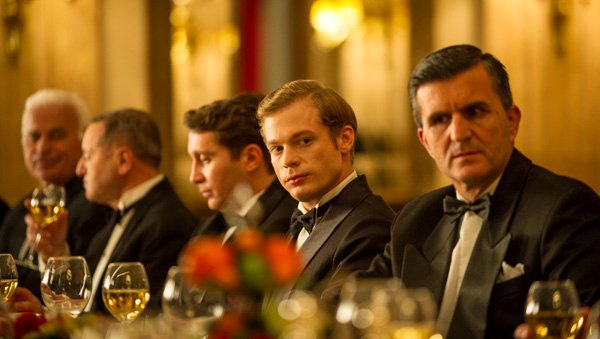 Photo du film Despite the Falling Snow