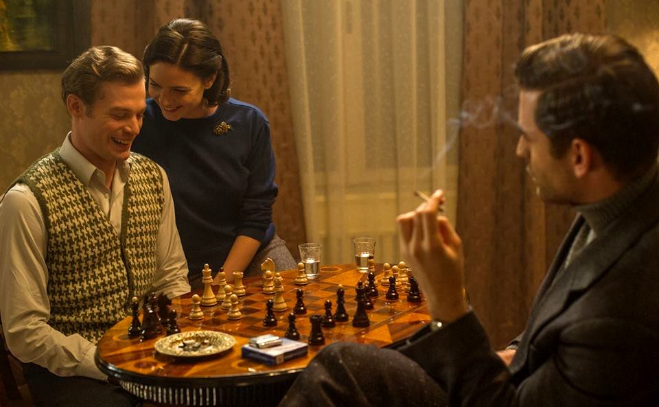 Photo du film Despite the Falling Snow