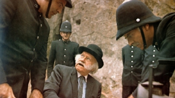 Photo from the movie Picnic at Hanging Rock