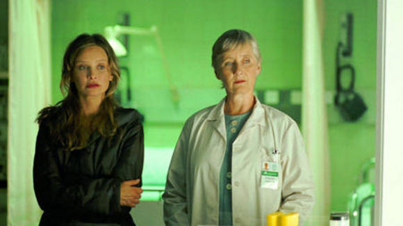 Photo from the movie Fragile