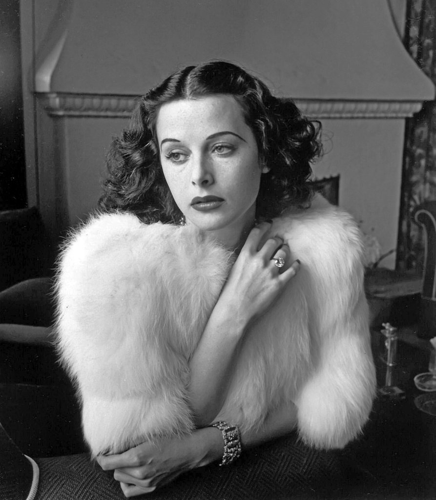 Photo from the movie Bombshell: The Hedy Lamarr Story
