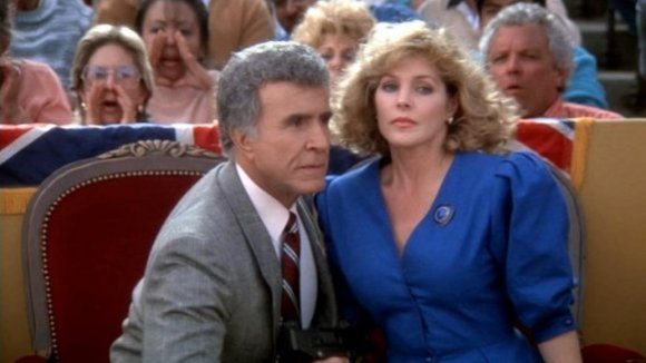 Photo from the movie The Naked Gun