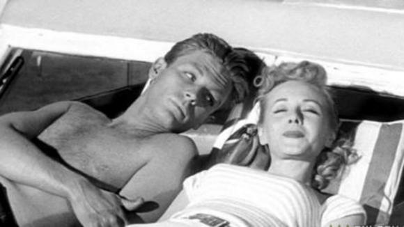 Photo from the movie The Incredible Shrinking Man