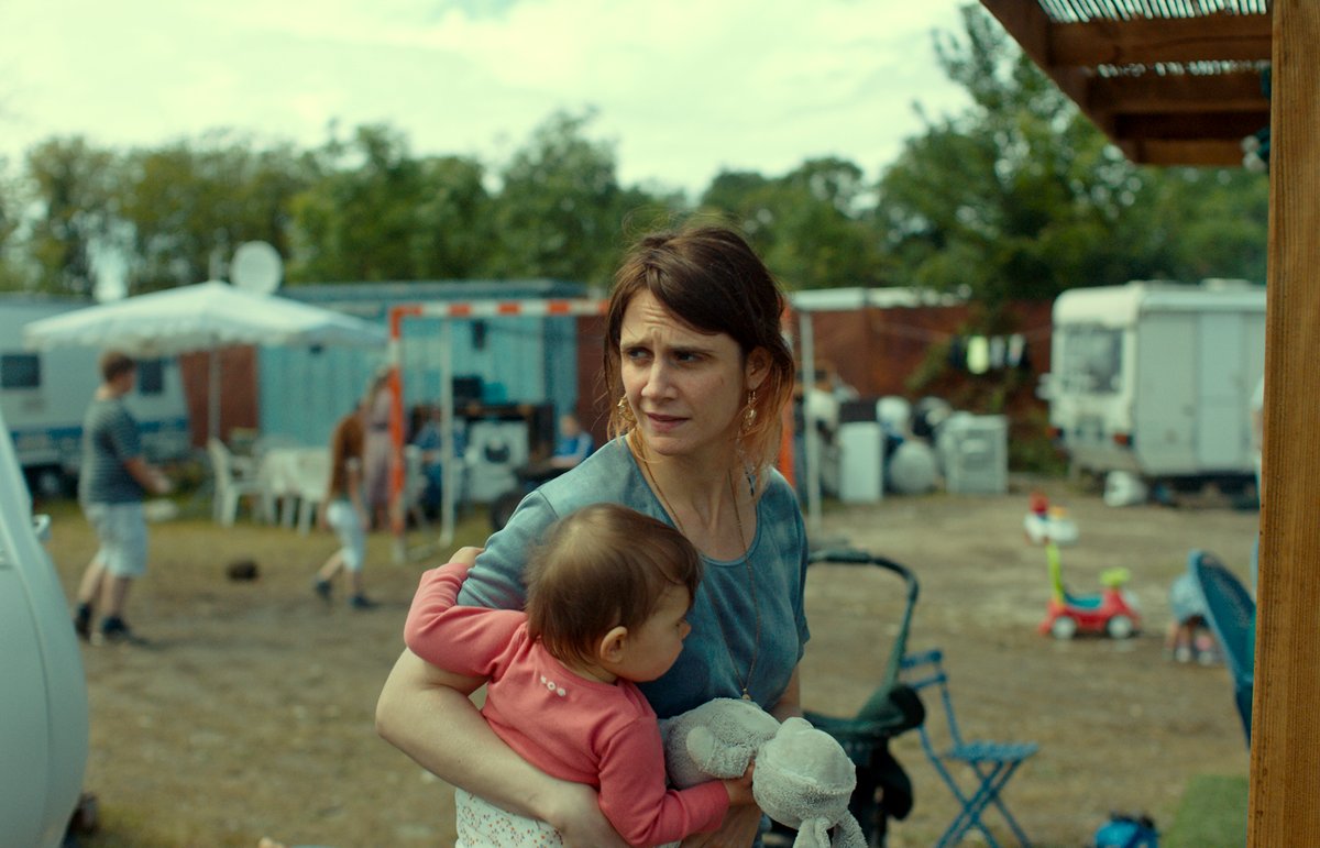 Photo from the movie The Sixth Child