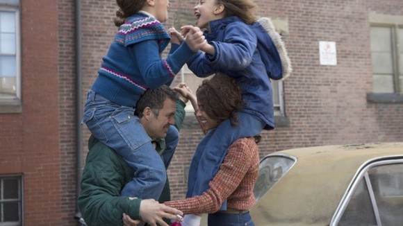 Photo from the movie Infinitely Polar Bear