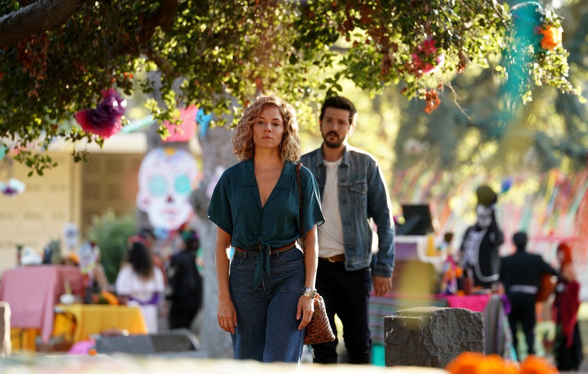 Photo from the movie Wander Darkly