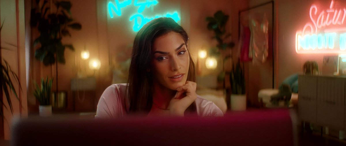 Photo from the movie Love Virtually