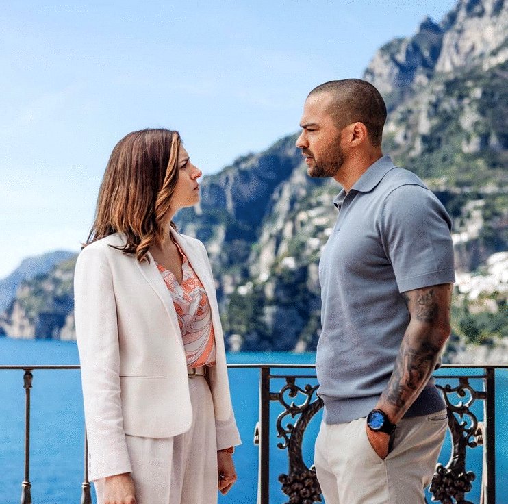 Photo from the movie Hotel Costiera