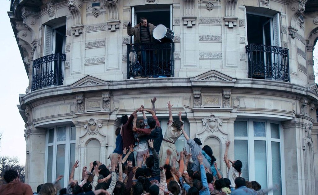 Photo from the movie The Night Eats the World