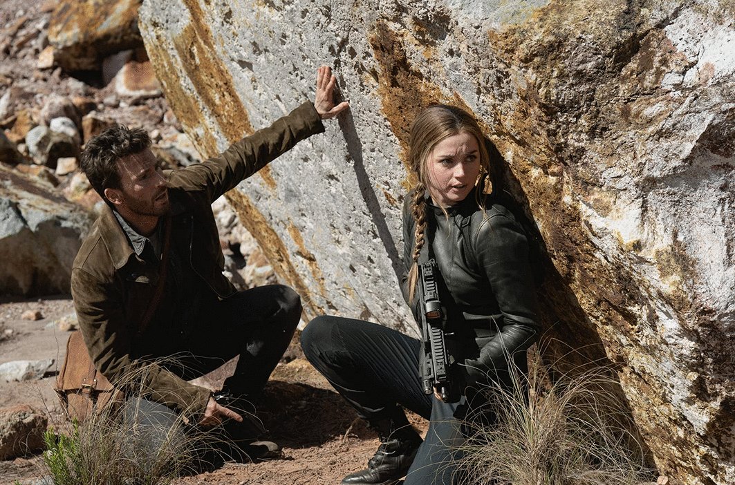 Photo from the movie Ghosted