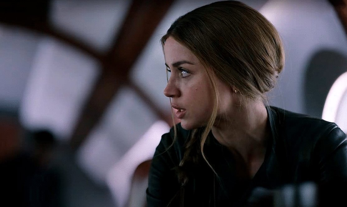 Photo from the movie Ghosted