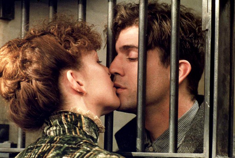 Photo from the movie Mrs. Soffel