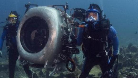 Photo from the movie Under the Sea